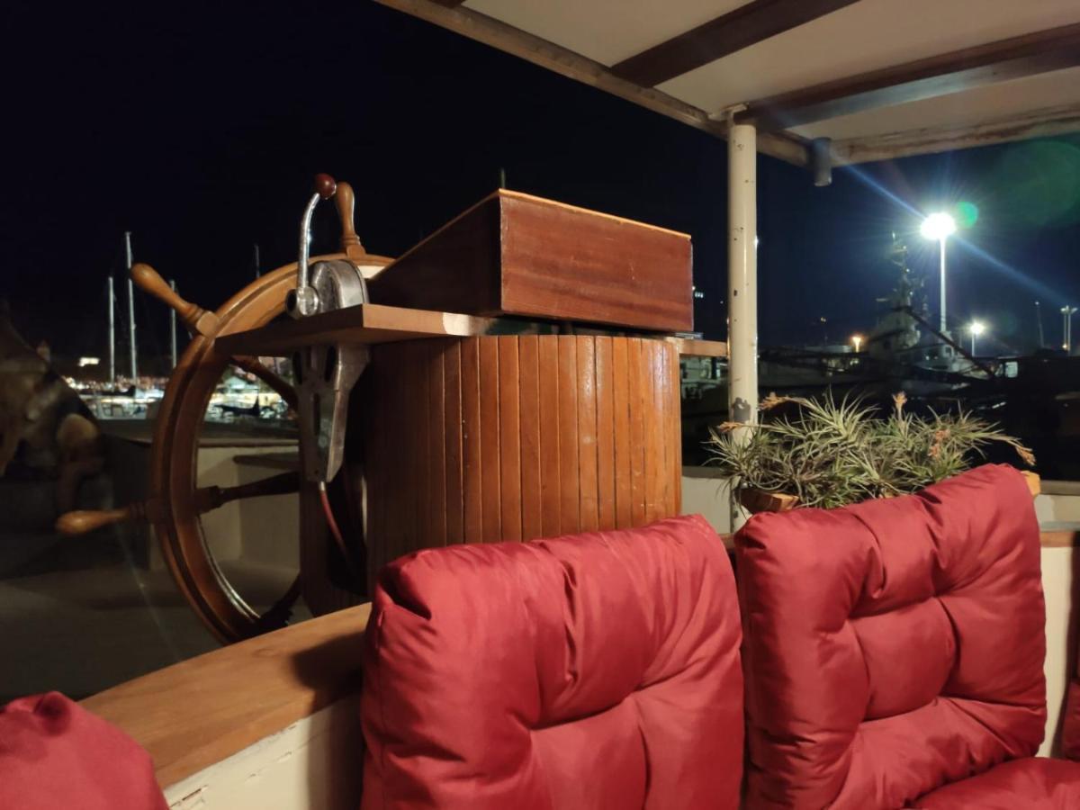 Classic Yacht Yanika Yachting Watersport Ets 维拉普特祖 外观 照片