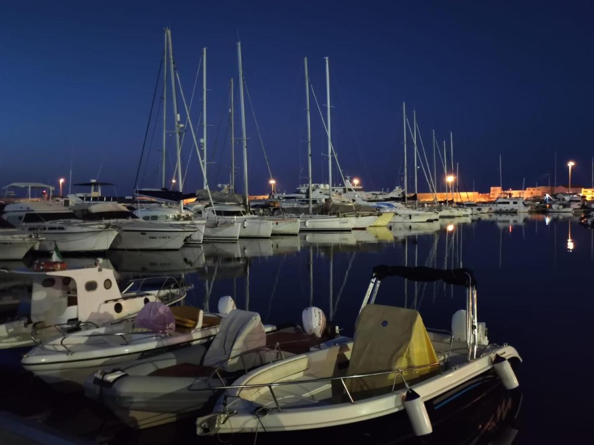 Classic Yacht Yanika Yachting Watersport Ets 维拉普特祖 外观 照片